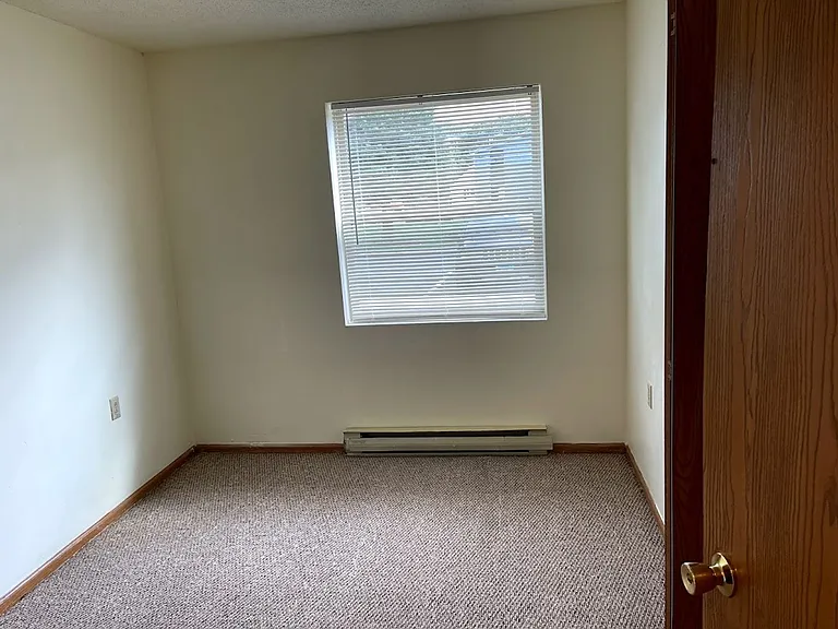 Hershey Manor Apartments — Photo 37