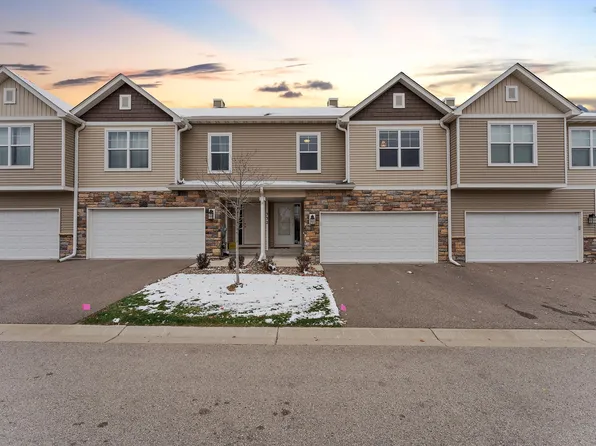 332 Stonewood Pl, Burnsville, MN 55306