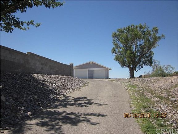 5th image of 1204 Safari Dr
