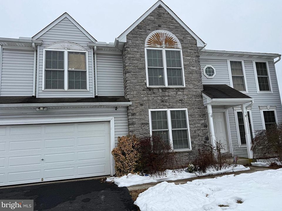 1st image of 140 Thomas Dr