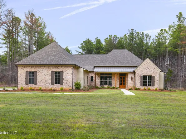 181 Plantation Blvd, Brandon, MS 39047