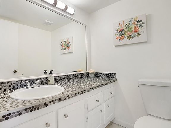 5th image of 4770 NW 21st Street #305