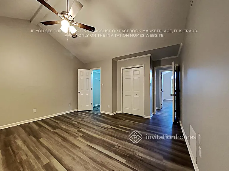 4091 Woodbury Ter NW — Photo 8
