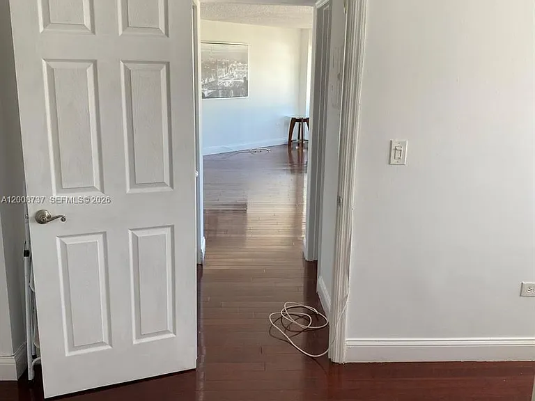 1881 Washington Ave #7C — Photo 3