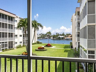 646 Snug Harbor Drive #H208, Boynton Beach, FL, 33435