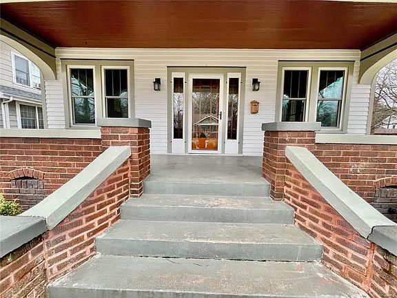 4th image of 16 Halleck Ave