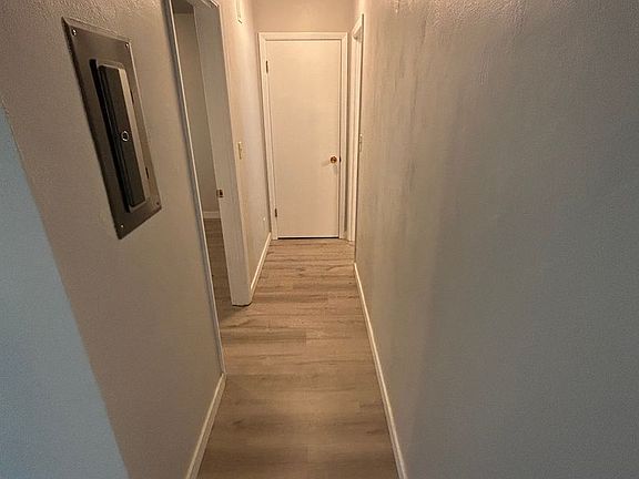 5th image of 319 NE 17th St #8