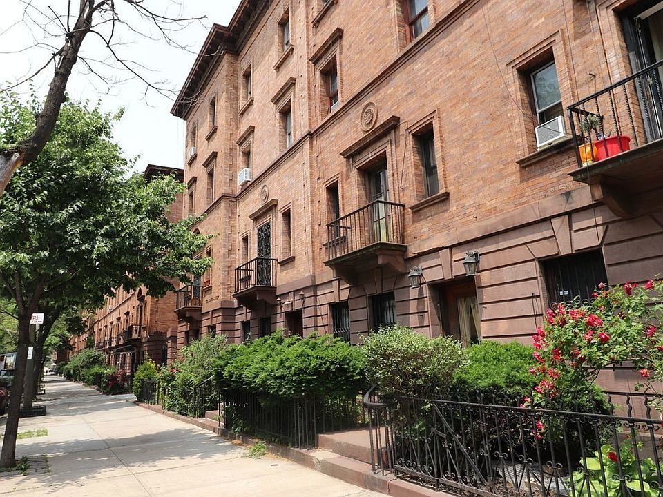 1st image of 213 W 139th St #2R