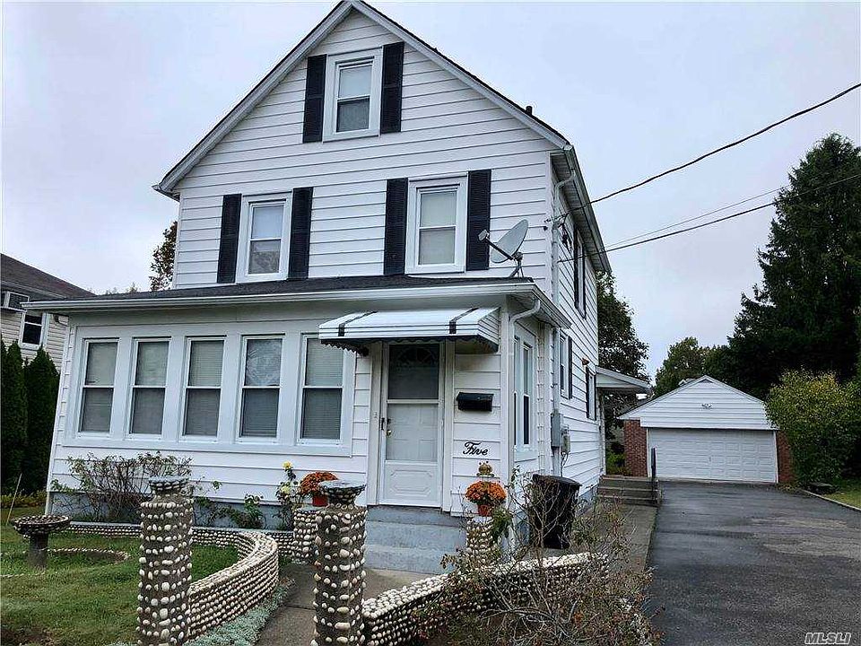 1st image of 5 Henderson Ave