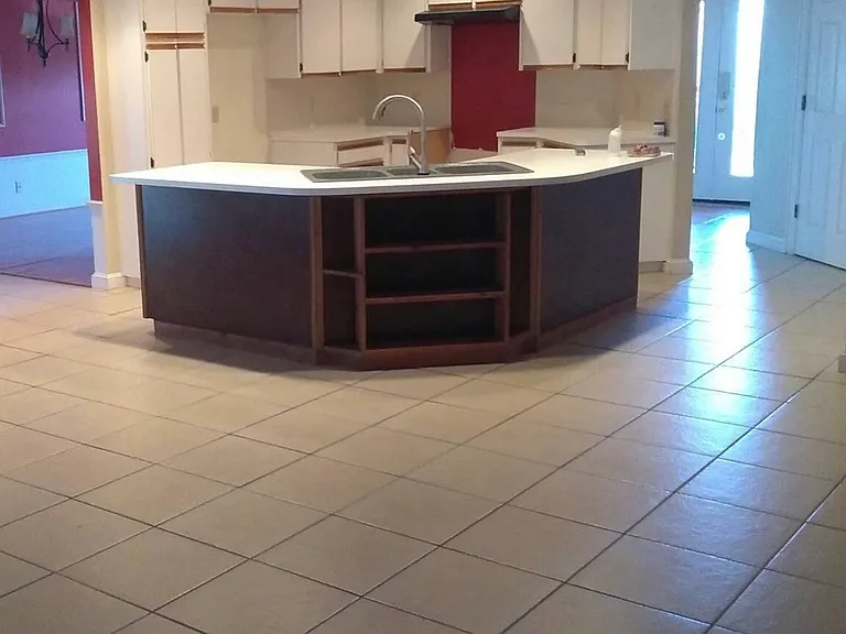 252 Santa Rosa Dr — Photo 2