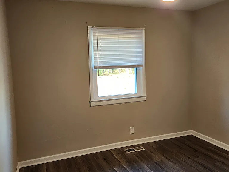 120 Chadwick Ave — Photo 15