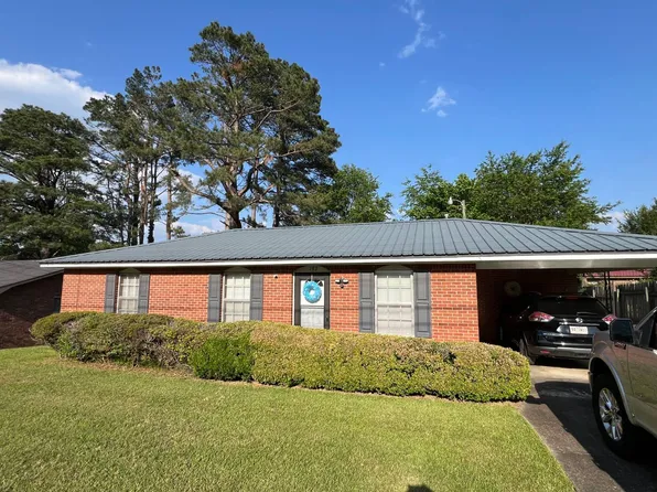 193 Longview Dr, Coffeeville, MS 38922