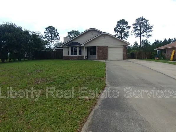 806 Malibu Dr, Hinesville, GA 31313