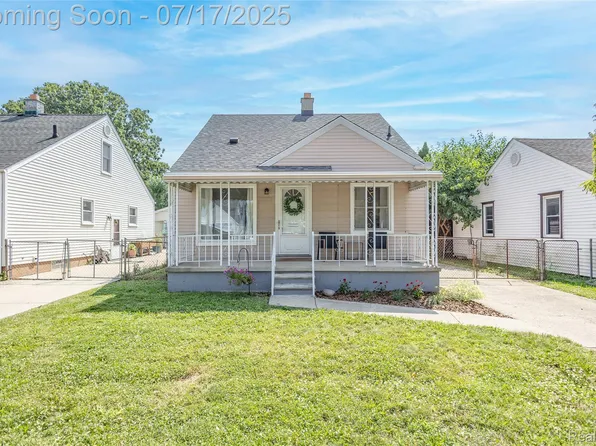 14619 Mulberry St, Southgate, MI 48195