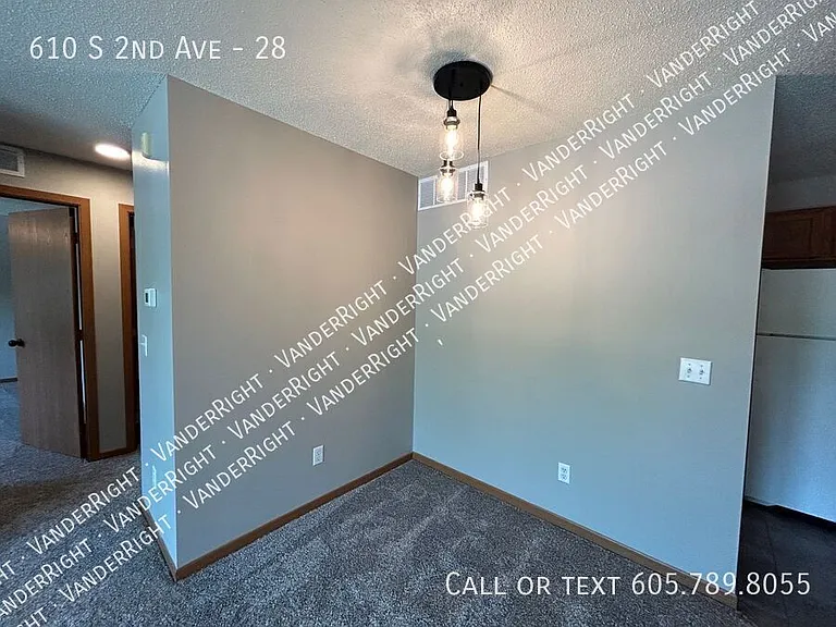 610 S 2nd Ave #28 — Photo 3