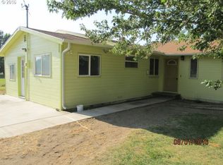 30015 Cora Robb Ln, Hermiston, OR 97838