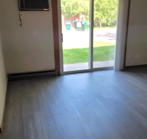 2802 Jelinek Ave — Photo 21
