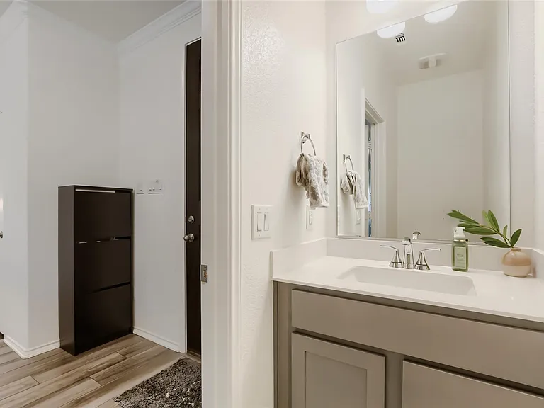 14500 Jackson Browning Ln — Photo 15