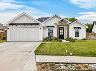 508 N Park Place Dr, Weslaco, TX 78599