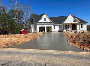 748 Canaan Rd, Spartanburg, SC 29306