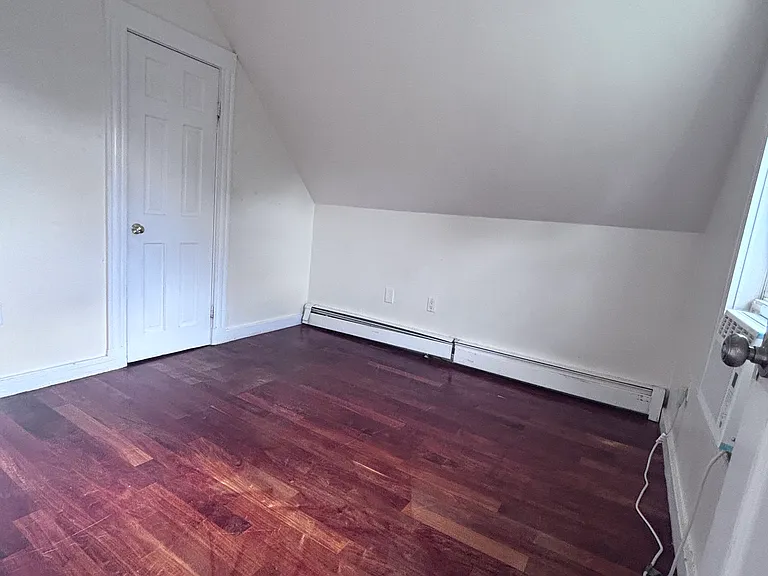 15-17 Etna St #15 — Photo 11