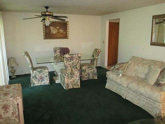 3rd image of 17400 Arbor Dr