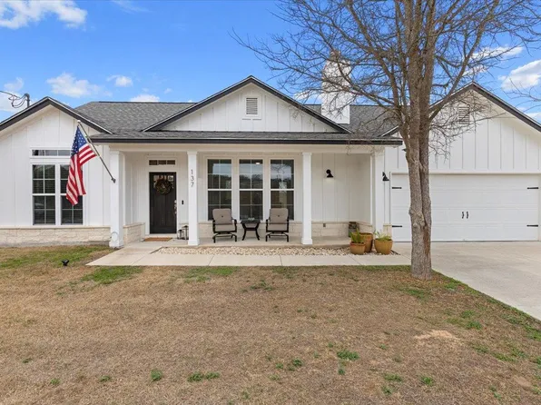 137 Kawainui Ln, Bastrop, TX 78602