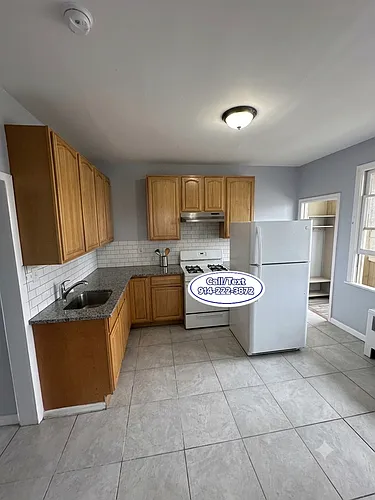 152 Ridge Ave #3R Photo 1