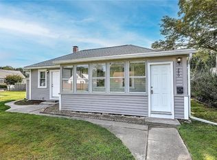 290 George Arden Ave, Warwick, RI 02886