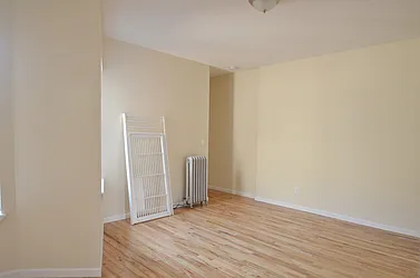 Rented by CITY SKYLINE REALTY INC