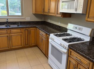 1021 Borden Villa Dr, Santa Rosa, CA 95401