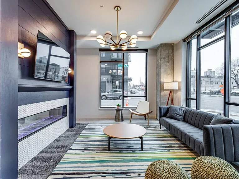 Lago Apartments — Photo 56