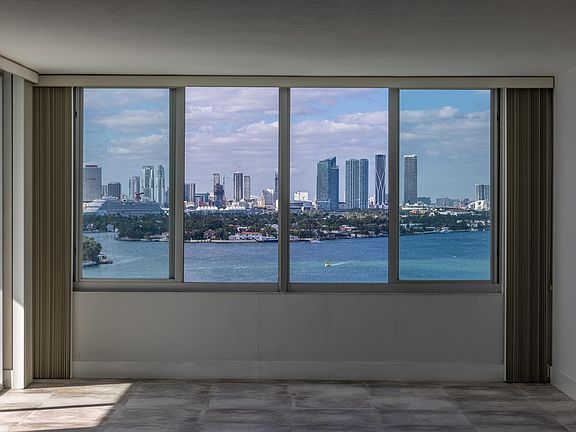 2nd image of 1200 West Ave APT 1506
