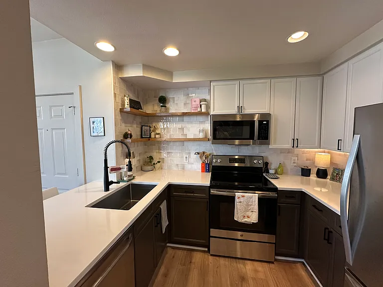 2818 Syracuse St #221 — Photo 19