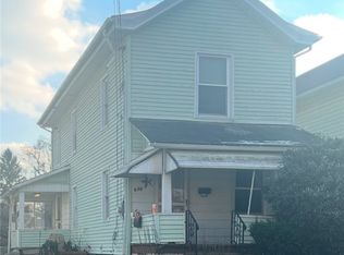 428 E Division St, New Castle, PA 16101