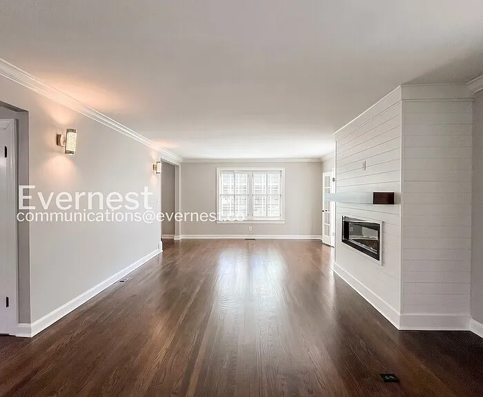 109 Mayfair Rd — Photo 9