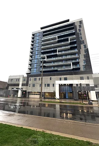 128 King St N Photo 1