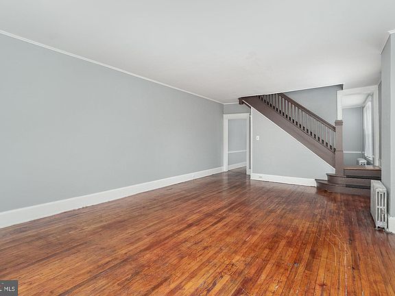 4th image of 15 N 20th St