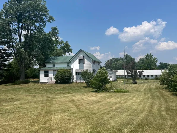 6158 W Olson Rd, Rochester, IN 46975