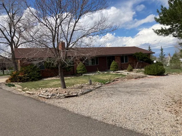 777 Bluebird Ln, Lafayette, CO 80026