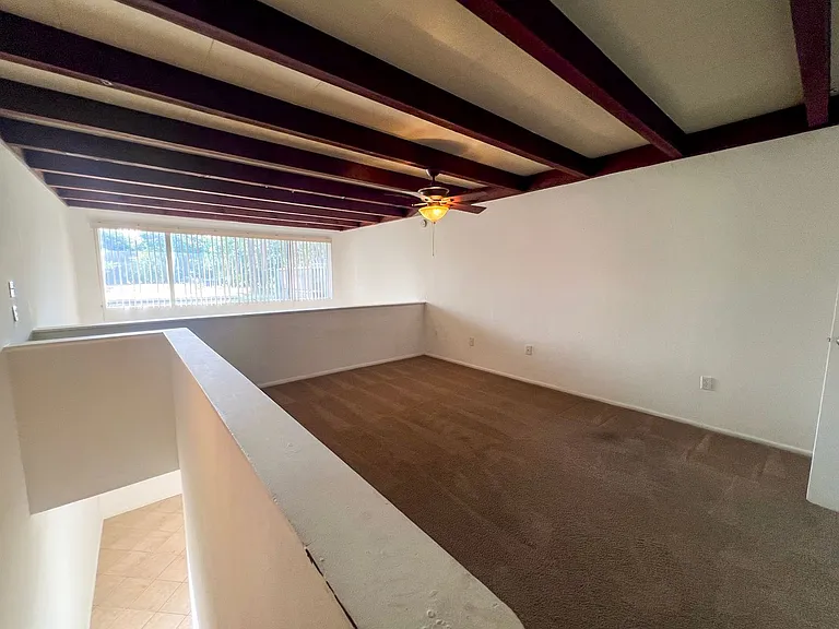 605 SW 75th St #210 — Photo 11