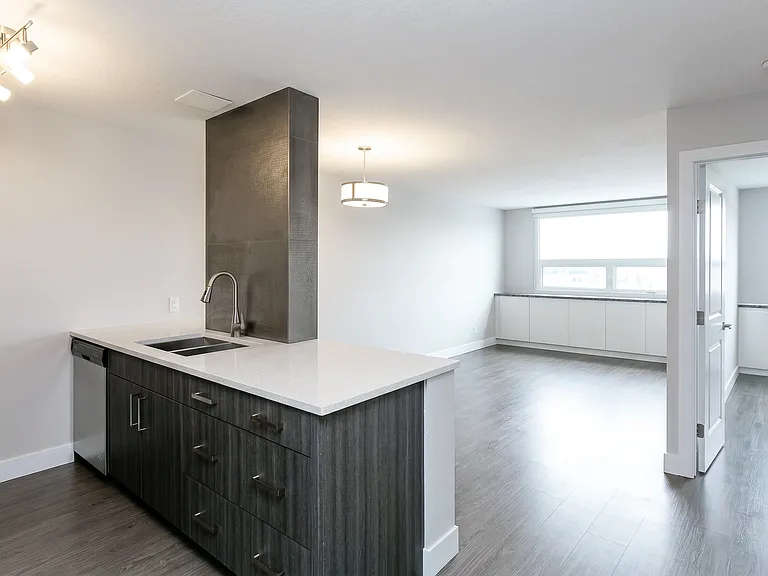 1800 4th St SW — Photo 11