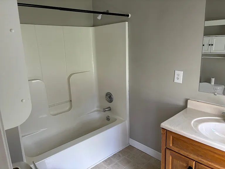 437 American Dr — Photo 7