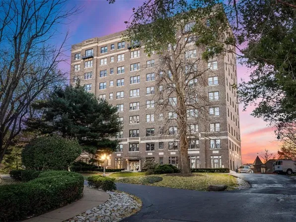 3438 Russell Blvd APT 301, Saint Louis, MO 63104