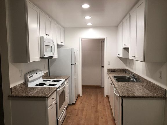 2nd image of 835 Bing Dr APT 33