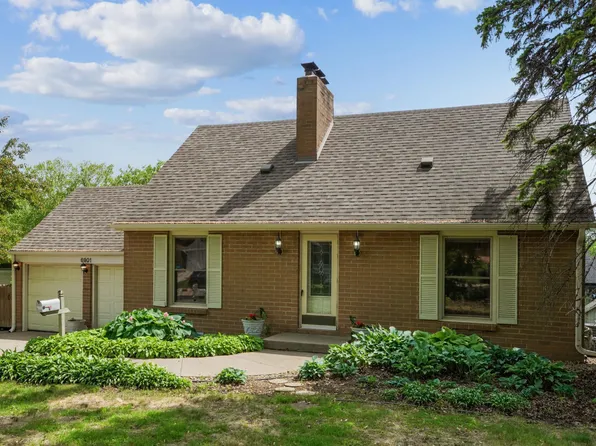 6901 Antrim Rd, Edina, MN 55439