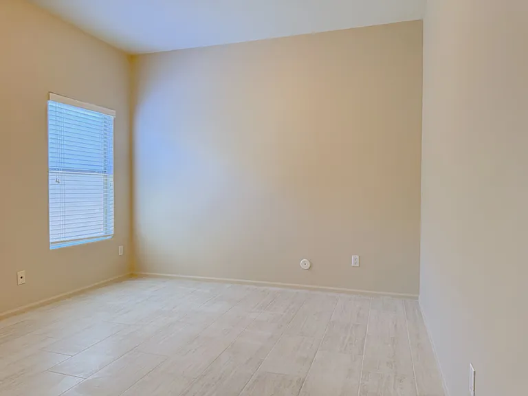 1128 S Olympic Dr — Photo 8