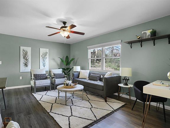 4th image of 208 Glenlake Dr