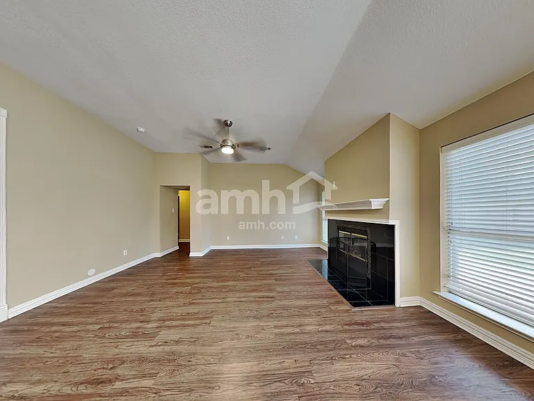 7202 Airline Dr — Photo 7
