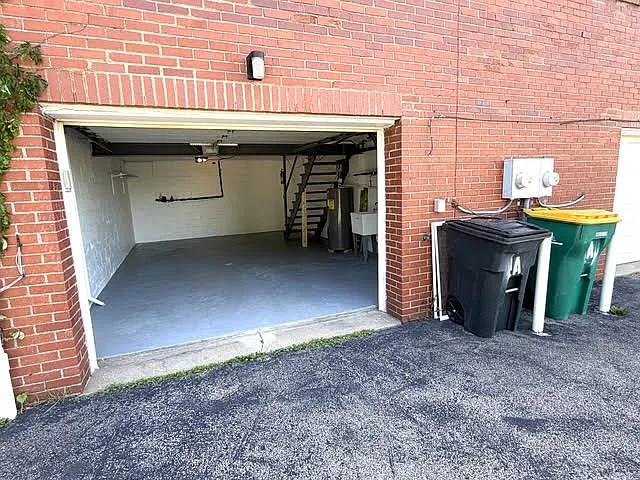 550 Elm St #A — Photo 21